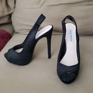 Steve madden black stiletto